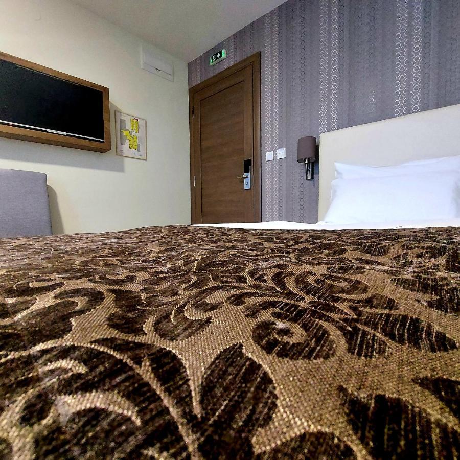 Hotel Kole Τσάτσακ Εξωτερικό φωτογραφία