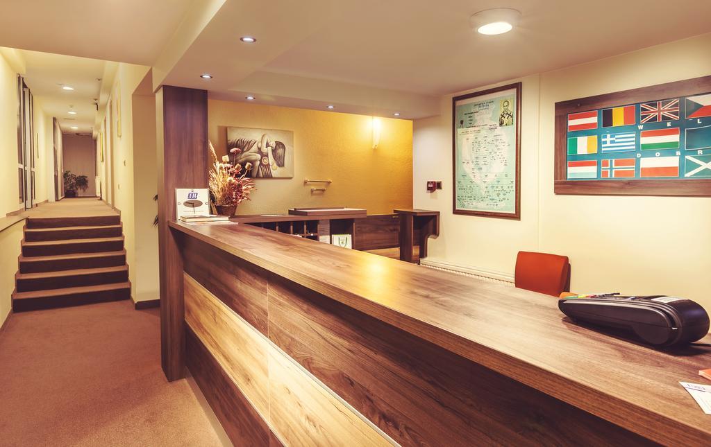 Hotel Kole Τσάτσακ Εξωτερικό φωτογραφία