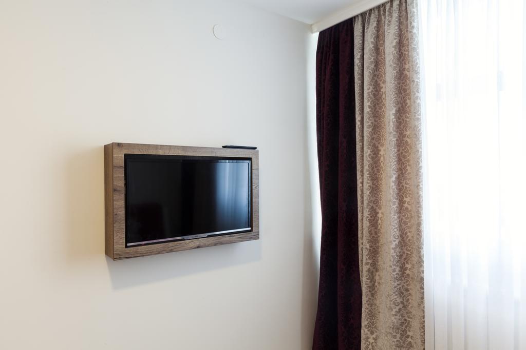 Hotel Kole Τσάτσακ Εξωτερικό φωτογραφία
